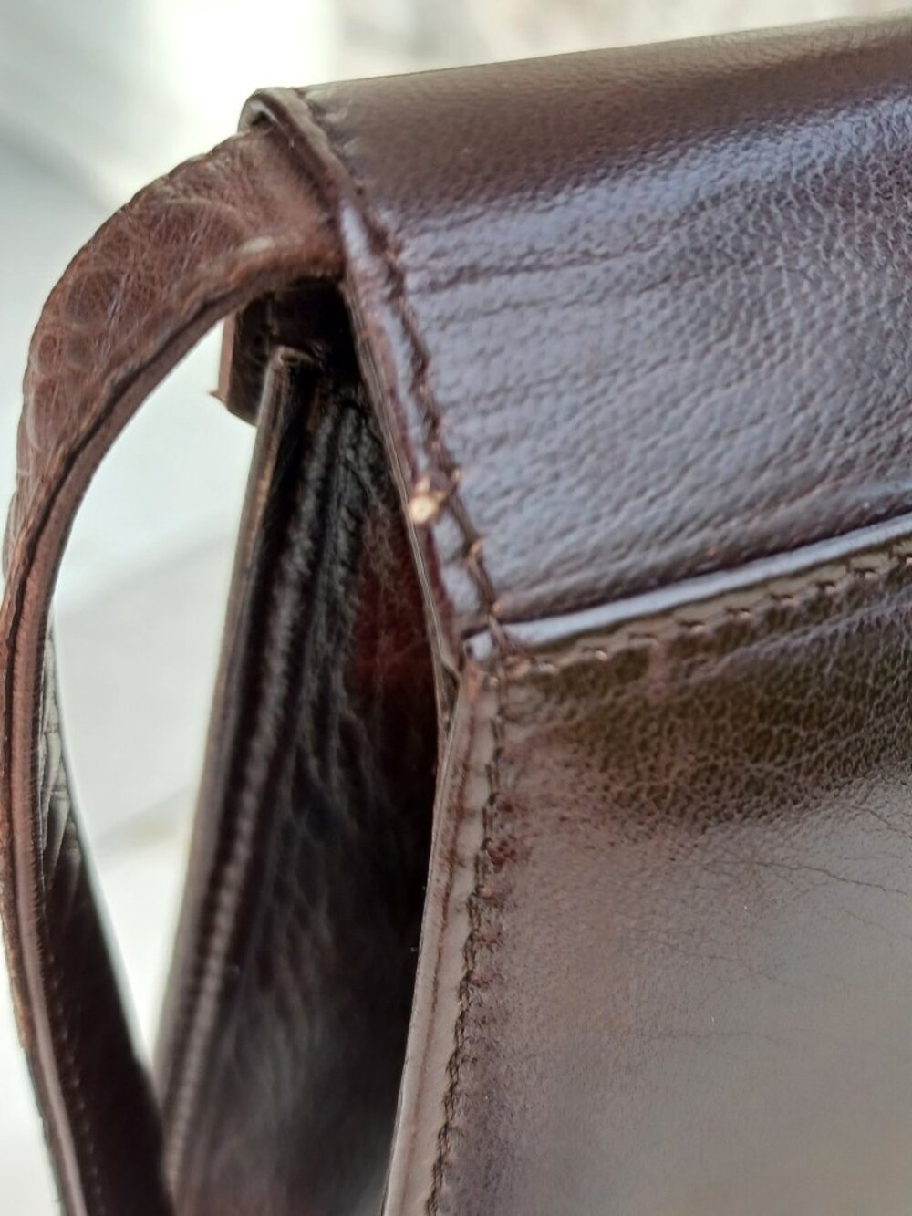 Vintage Charles Jourdan Cross-Body Bag Brown Leather Shoulder Handbag 1970/80s - Picture 13 of 14